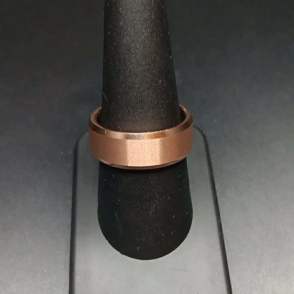ITungsten Rose Gold Beveled Comfort Fit I Love You Size 8 Men's Ring